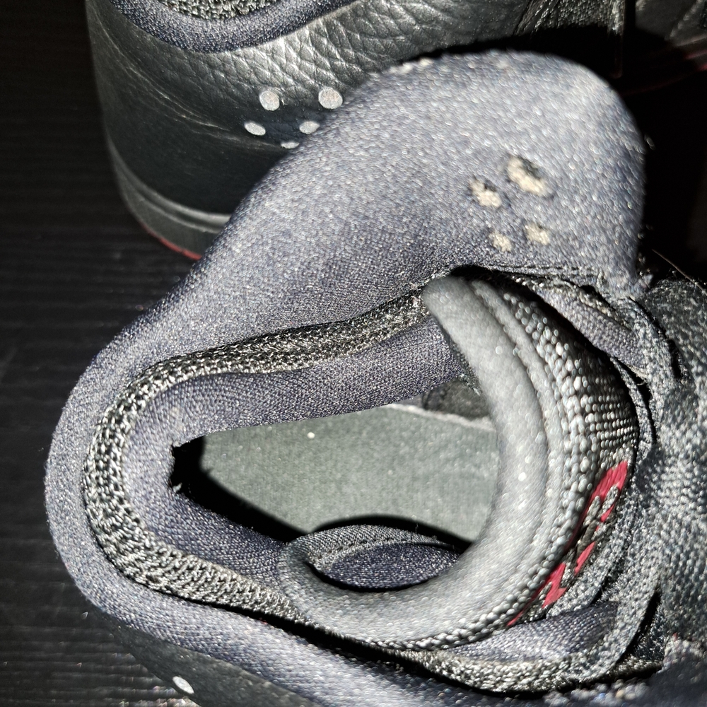 Kids Black & Red Jordan Basketball Shoes with '23' Accent. Size 4Y - Picture 12 of 16